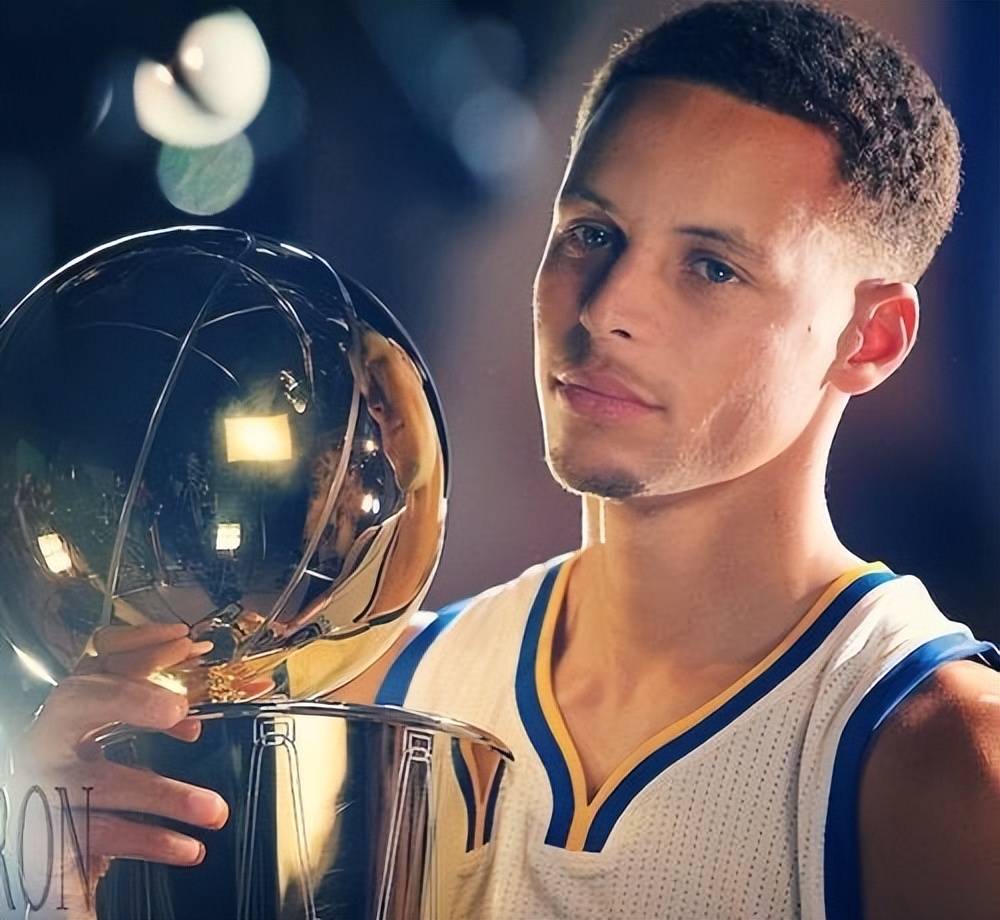 功勋球员并 功勋球员并