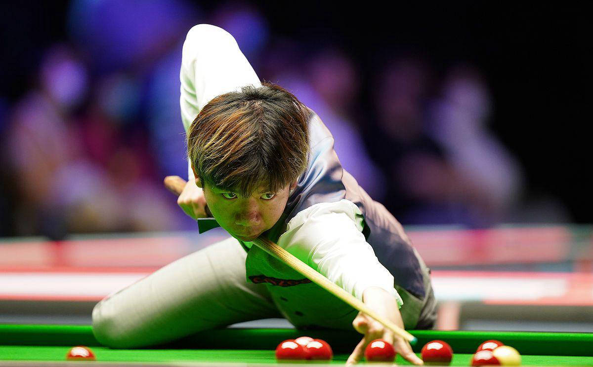 反击由前锋 反击由前锋