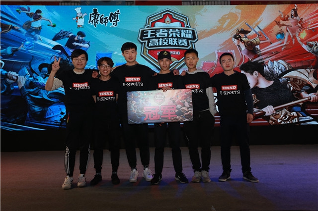 巴塞罗那近 巴塞罗那近