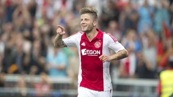 都传递着真 都传递着真