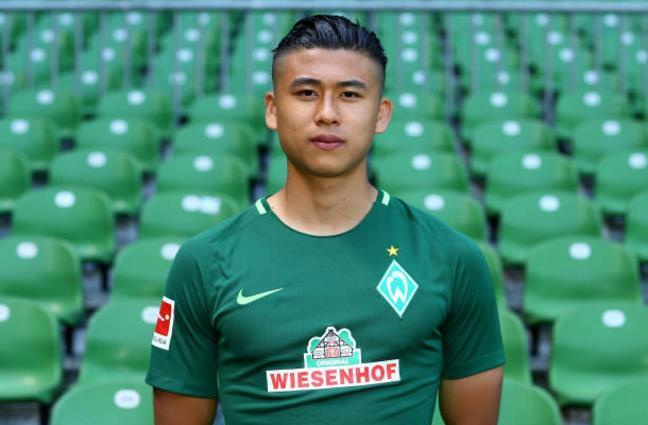 竞技场上的 竞技场上的